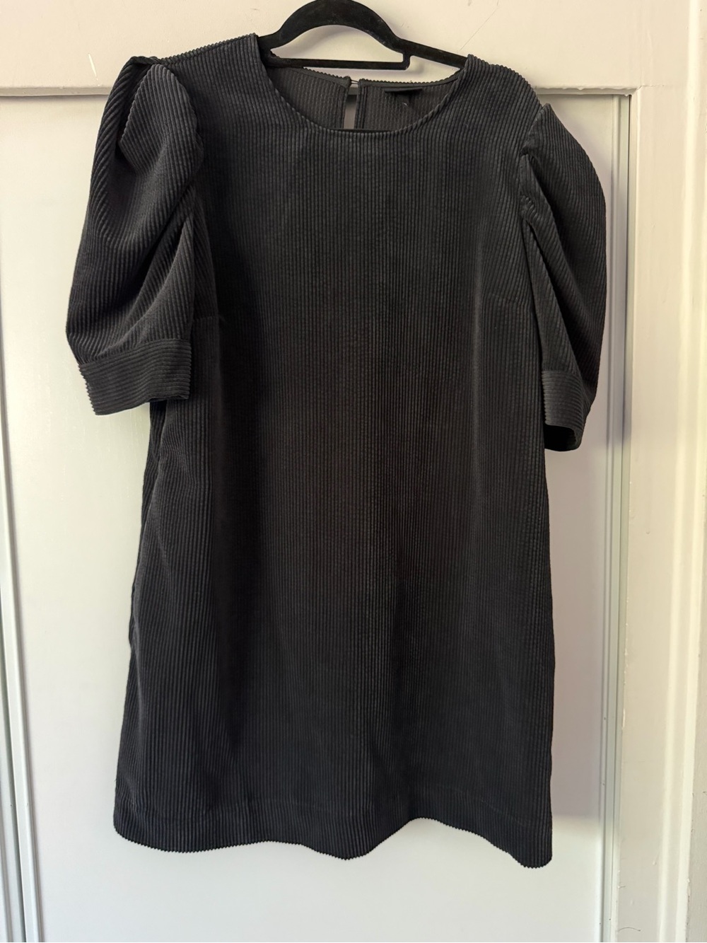 Who What Wear Black Ribbed Puff-Sleeve Tunic